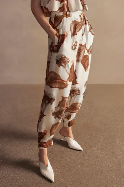 Arisaema Carrot Pants