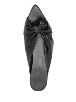 Flat Sandals With Knot