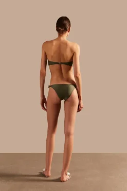 Oysters Solid Strapless Bikini With Pearl